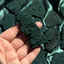 Load image into Gallery viewer, Green Chalcedony Specimens