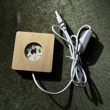 Load image into Gallery viewer, Square Light Up Sphere Stand