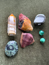 Load image into Gallery viewer, kirascosy_reads
