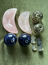 Load image into Gallery viewer, isobel200 &amp; hayleyyorksharpe
