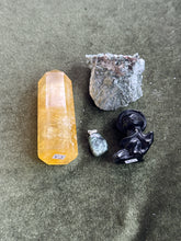 Load image into Gallery viewer, dee.pils
