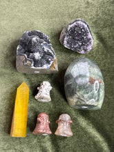 Load image into Gallery viewer, hollyspendley
