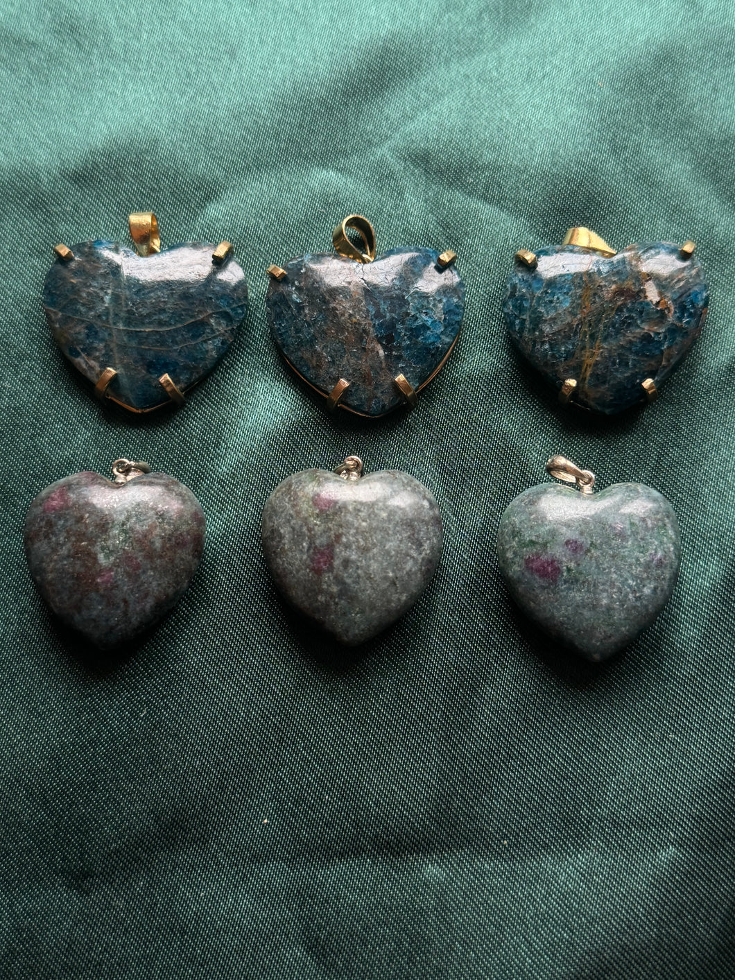 6x crystal heart pendants