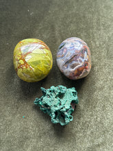 Load image into Gallery viewer, k.h.dove
