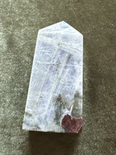 Load image into Gallery viewer, issy.stead
