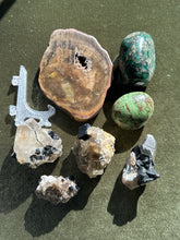 Load image into Gallery viewer, megan_rose_222
