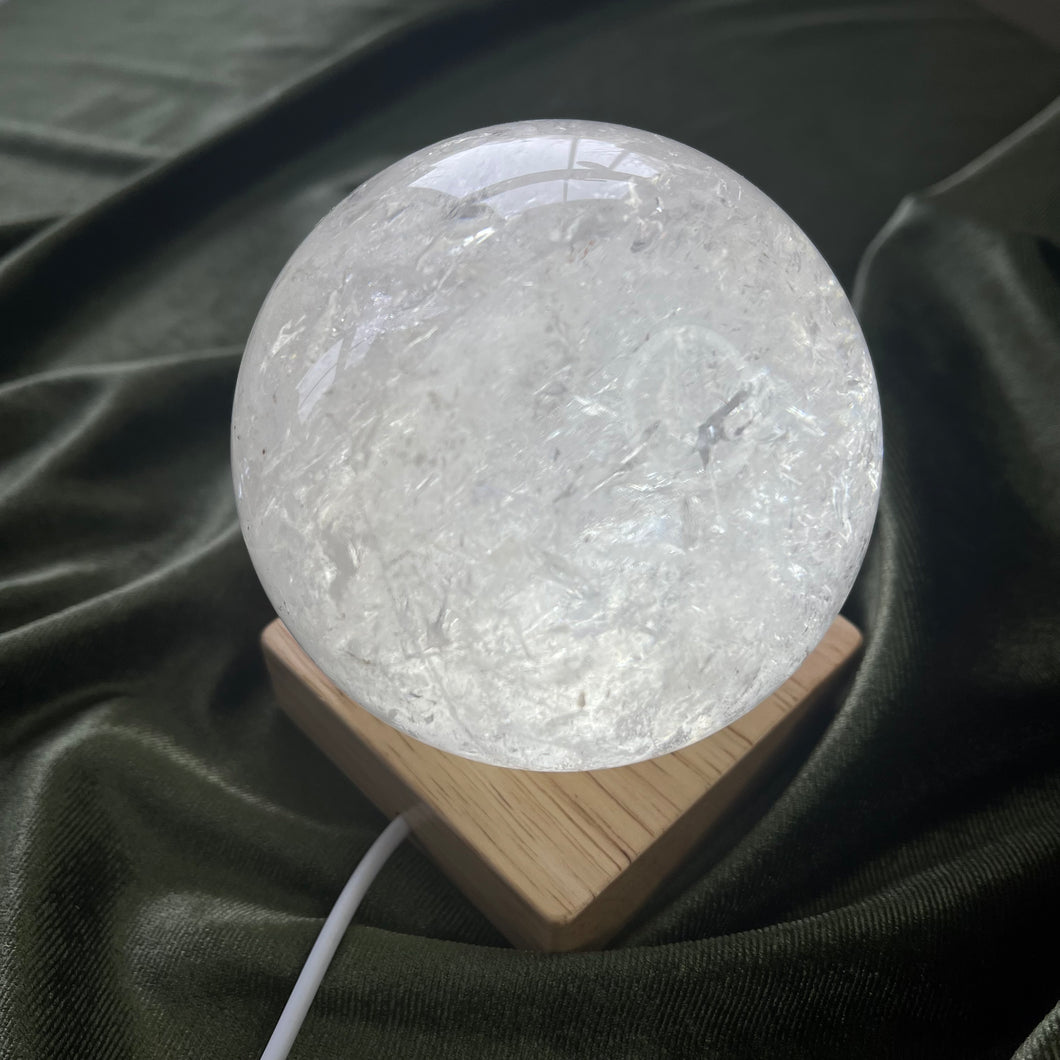 Light Up Sphere Stand