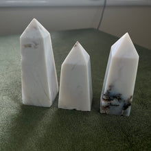 Load image into Gallery viewer, 3x snow agate obelisks
